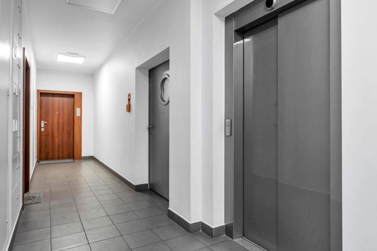 1Br New Apt 20Min Centre Parking Varsovia Exterior foto